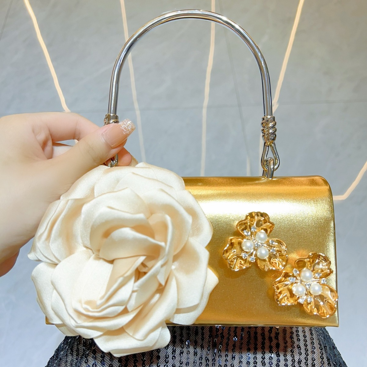 Luxury Gold 3D Flower Clutch B - Luxury Bags White review and price