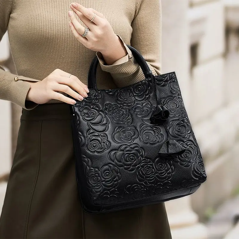 Light luxury elegant retro wom - Luxury Bags That Are Vegan review and price